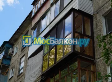 Отделка балкона и лоджии пластиковыми ПВХ панелями в Электроуглях от компании МосБалкон