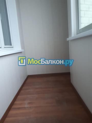 Отделка пластиковыми панелями и ремонт пола
