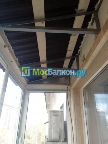 Крыша на балконе в Электроуглях монтаж и ремонт по выгодной цене от МосБалкон