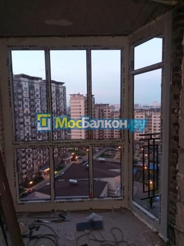 Остекление лоджии от пола пластиковыми окнами
