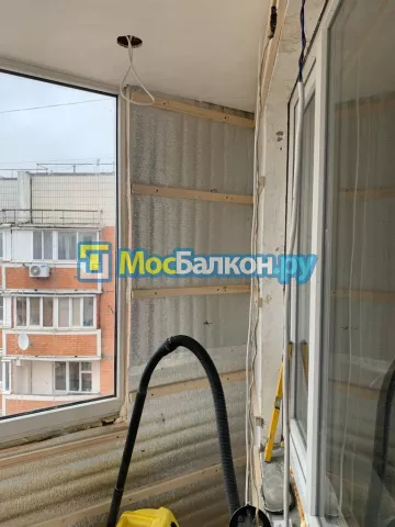 Отделка балконов в Электроуглях | Отделка балконов и лоджий и обшивка под ключ в МосБалкон
